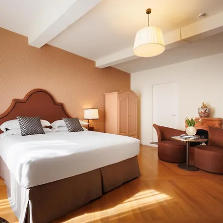 Bed & Breakfast Maison Santa Croce Florence