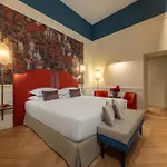 Bed & Breakfast Maison Santa Croce 4*