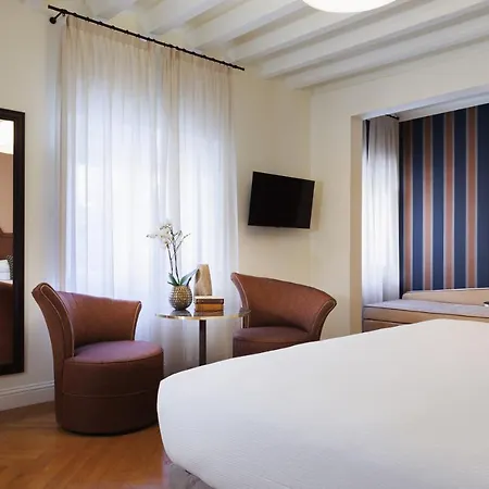 Maison Santa Croce Bed & Breakfast