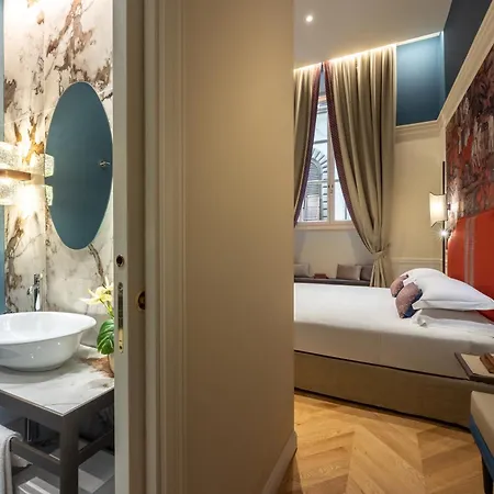 Maison Santa Croce Bed and breakfast 4*