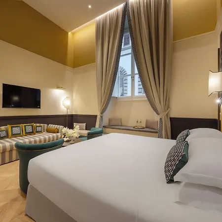 Maison Santa Croce 4*